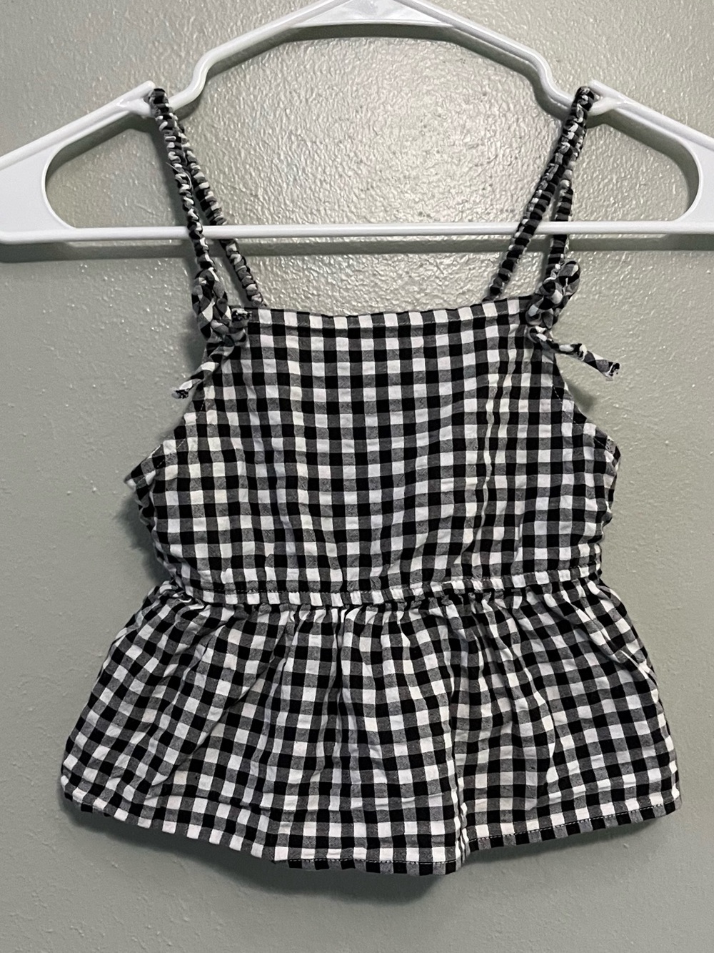 H&M Black & White Gingham Sleeveless Top
